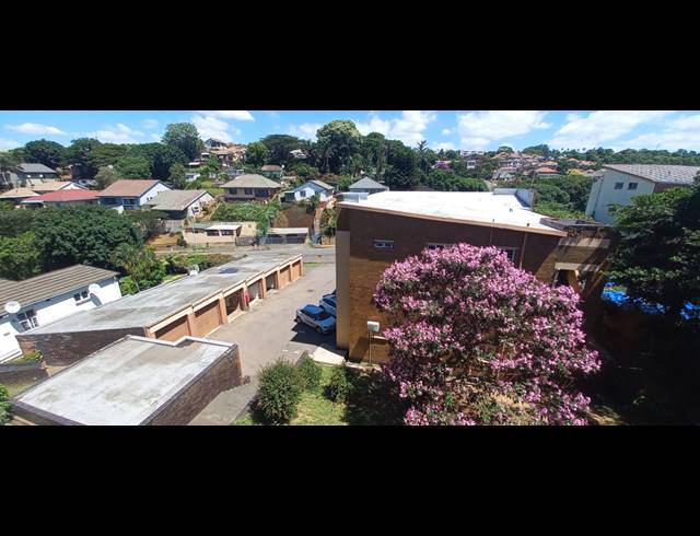 1 BEDROOM FLAT FOR SALE IN UMBILO